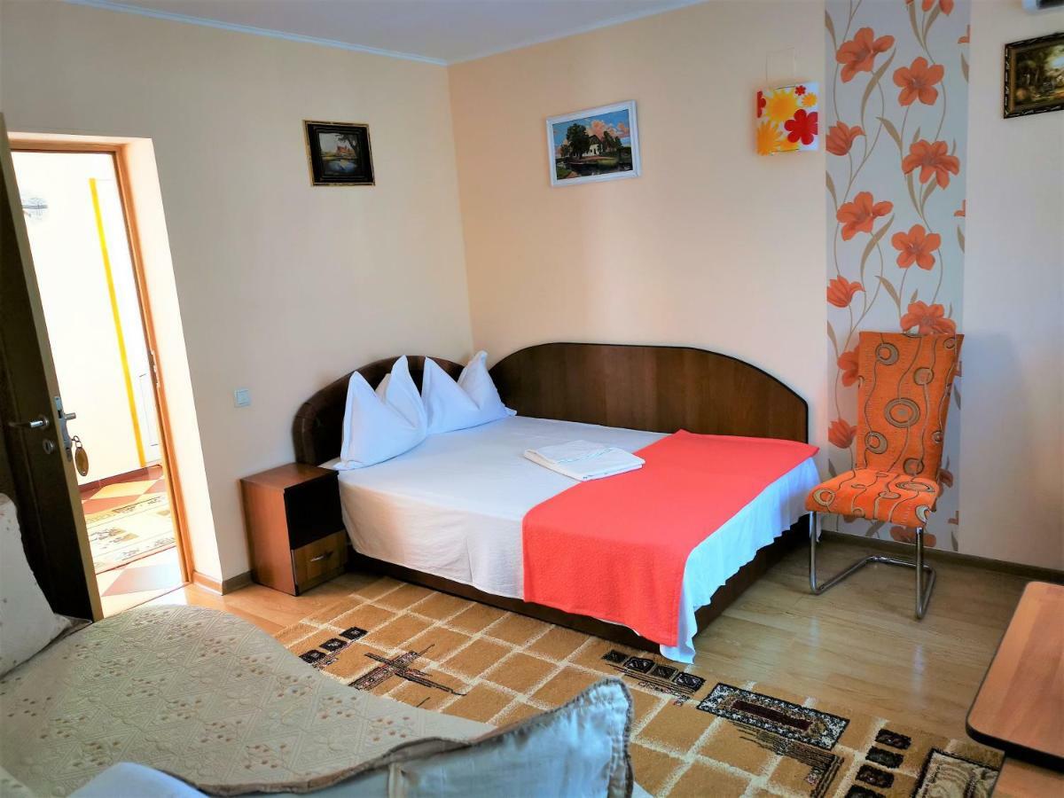 Casa Nelu Pescaru Hotel Mahmudia Ngoại thất bức ảnh